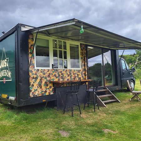 Courtlands Farm Camping And Glamping Canterbury Exteriör bild
