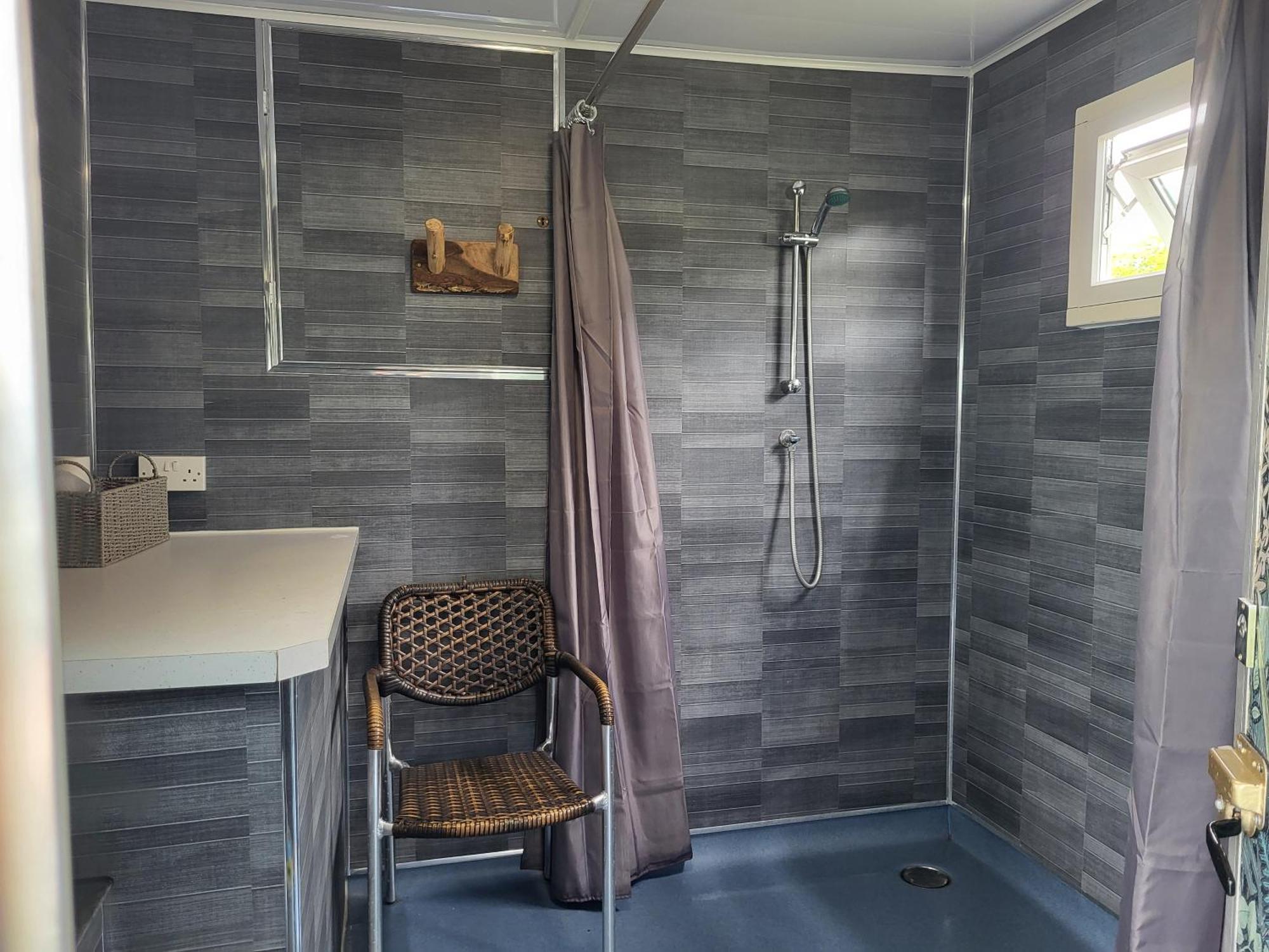 Courtlands Farm Camping And Glamping Canterbury Exteriör bild