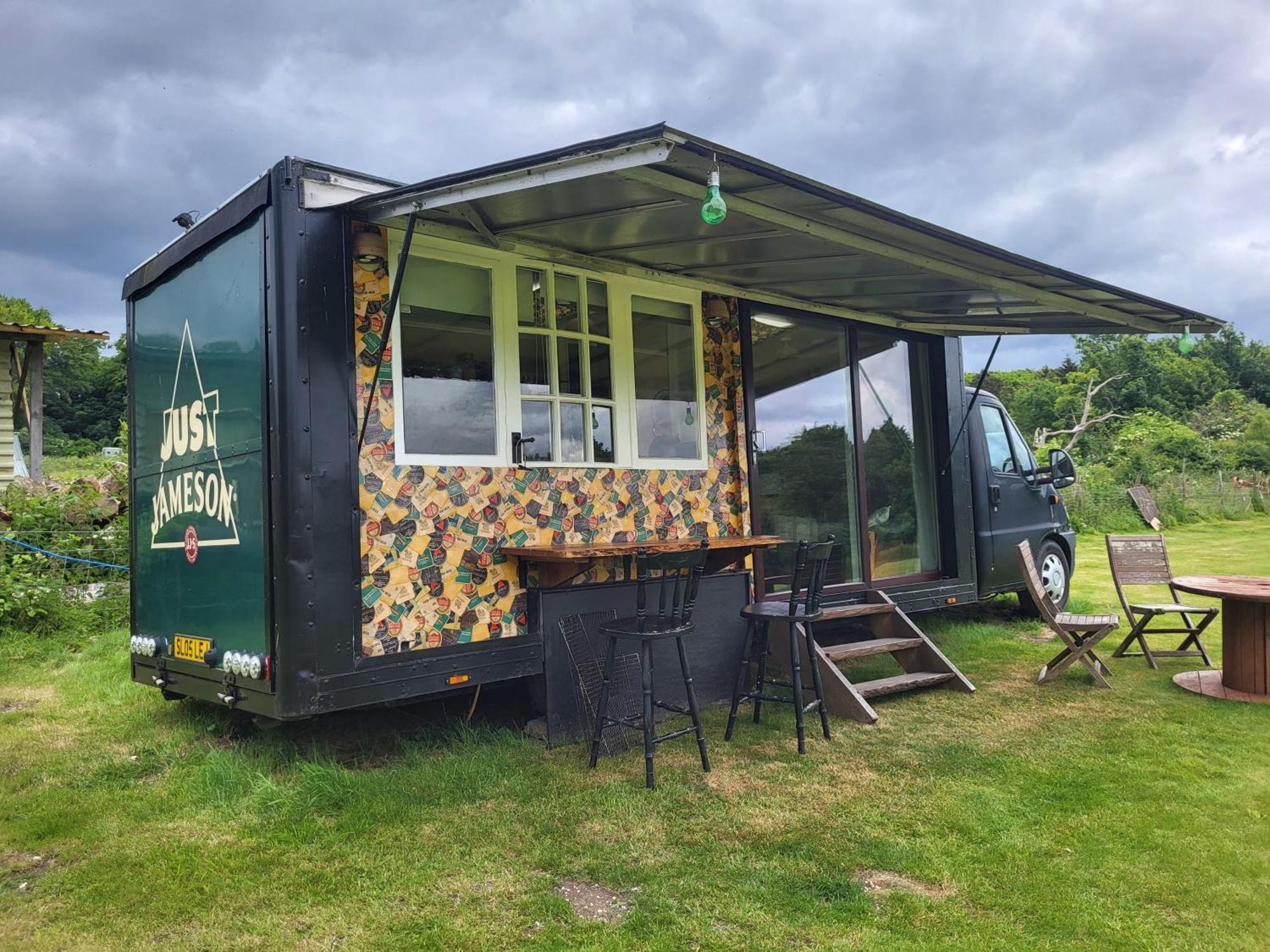 Courtlands Farm Camping And Glamping Canterbury Exteriör bild